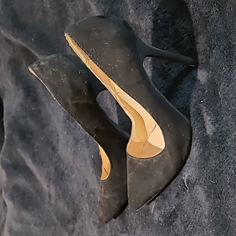 S 6/7 black heels